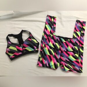 Victoria Sport (VSX) Sports Bra & Legging Set Geometric 34B (bra) Pants Size S